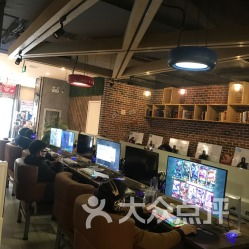 五角場大學區電競網吧 連鎖經營下的服務新體驗